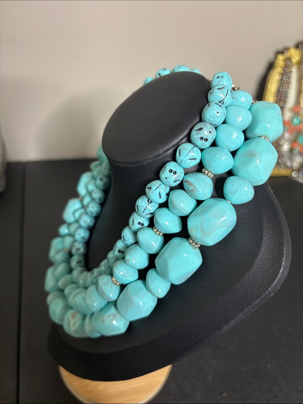 Avon Turquoise Multi-Strand Statement Chunky Necklace Elegant Beaded Jewelry - Picture 4 of 7